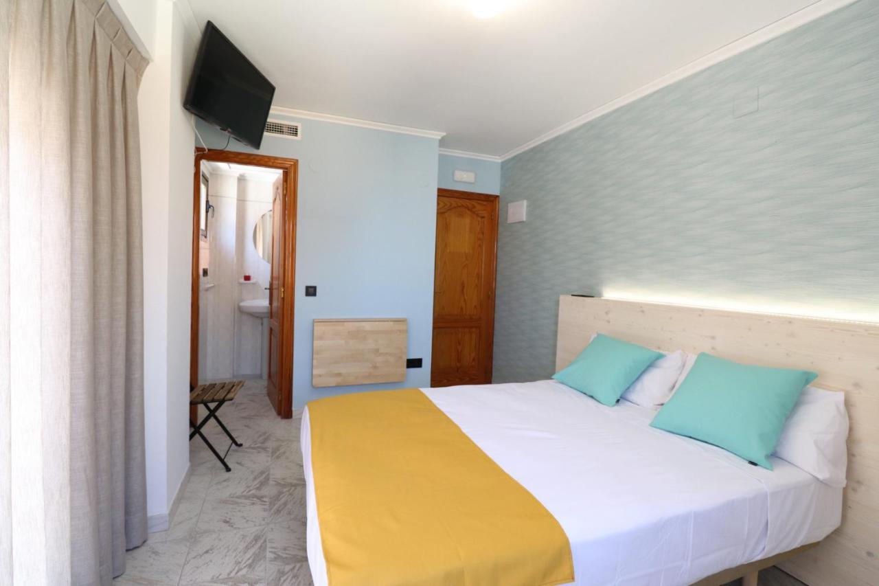 205 I Posada Del Mar I Encantador Hostel En La Playa De Gandia Kültér fotó