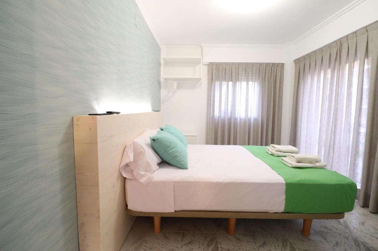 205 I Posada Del Mar I Encantador Hostel En La Playa De Gandia Kültér fotó