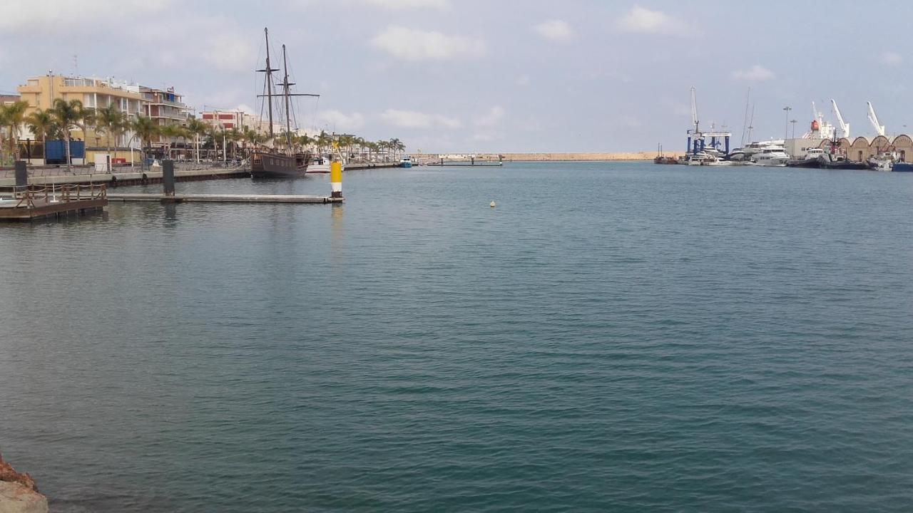 205 I Posada Del Mar I Encantador Hostel En La Playa De Gandia Kültér fotó